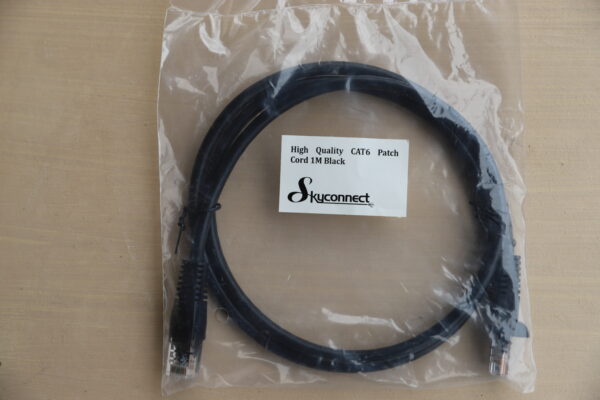 1M CAT6 BLACK PATCHLEAD - Image 2