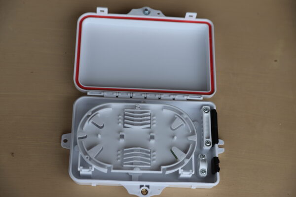 6C FIBRE DISTRIBUTION BOX - Image 3