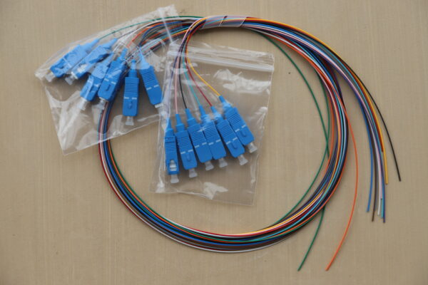 PIGTAIL SC 12 DIF COLOURS IN PACK